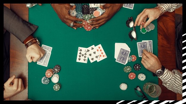 Hình ảnh mô tả các bước cơ bản trong cách chơi Poker 5 lá dành cho người mới bắt đầu